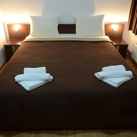 Garni Lion Hotel