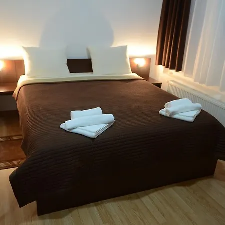 Garni Lion 3* Jagodina