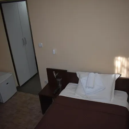 Garni Lion Hotel
