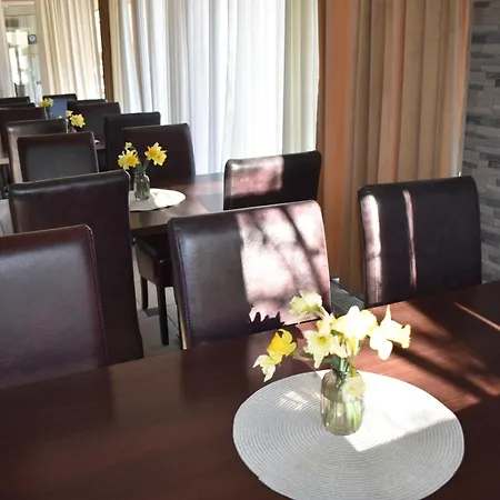 Garni Lion Hotel