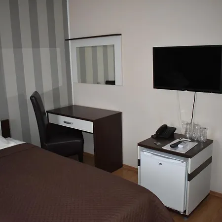 Garni Lion Hotel