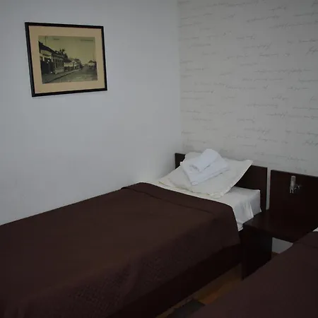 Garni Lion Hotel 3*
