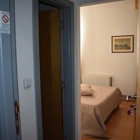 Garni Lion 3* Jagodina