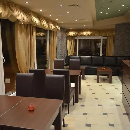 Garni Lion Hotel