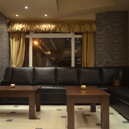 Hotel Garni Lion 3*